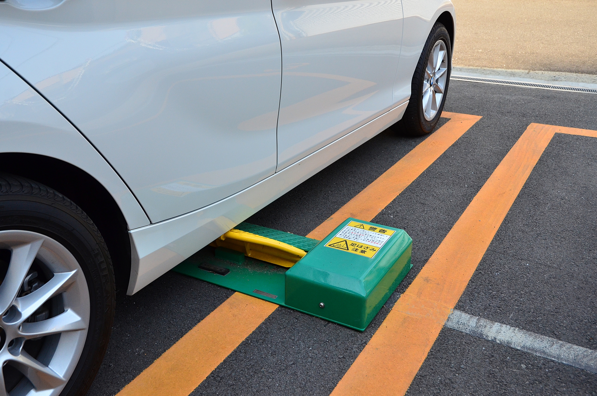 コインパーキングには監視カメラを設置したほうが良い？